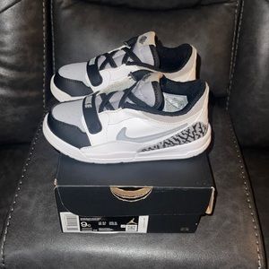 Jordan Legacy 312 Low
